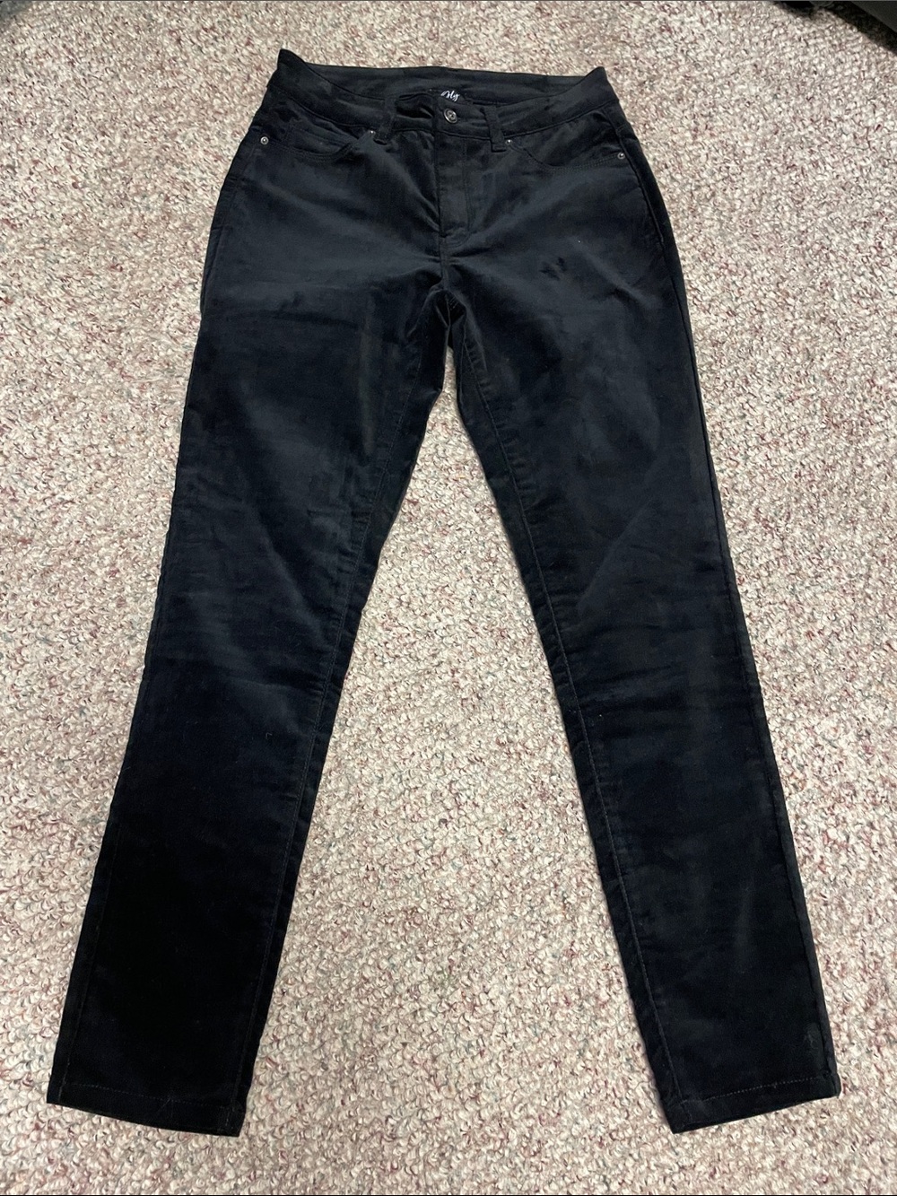 Orly velvet Black Women's Straight-Leg trousers- new